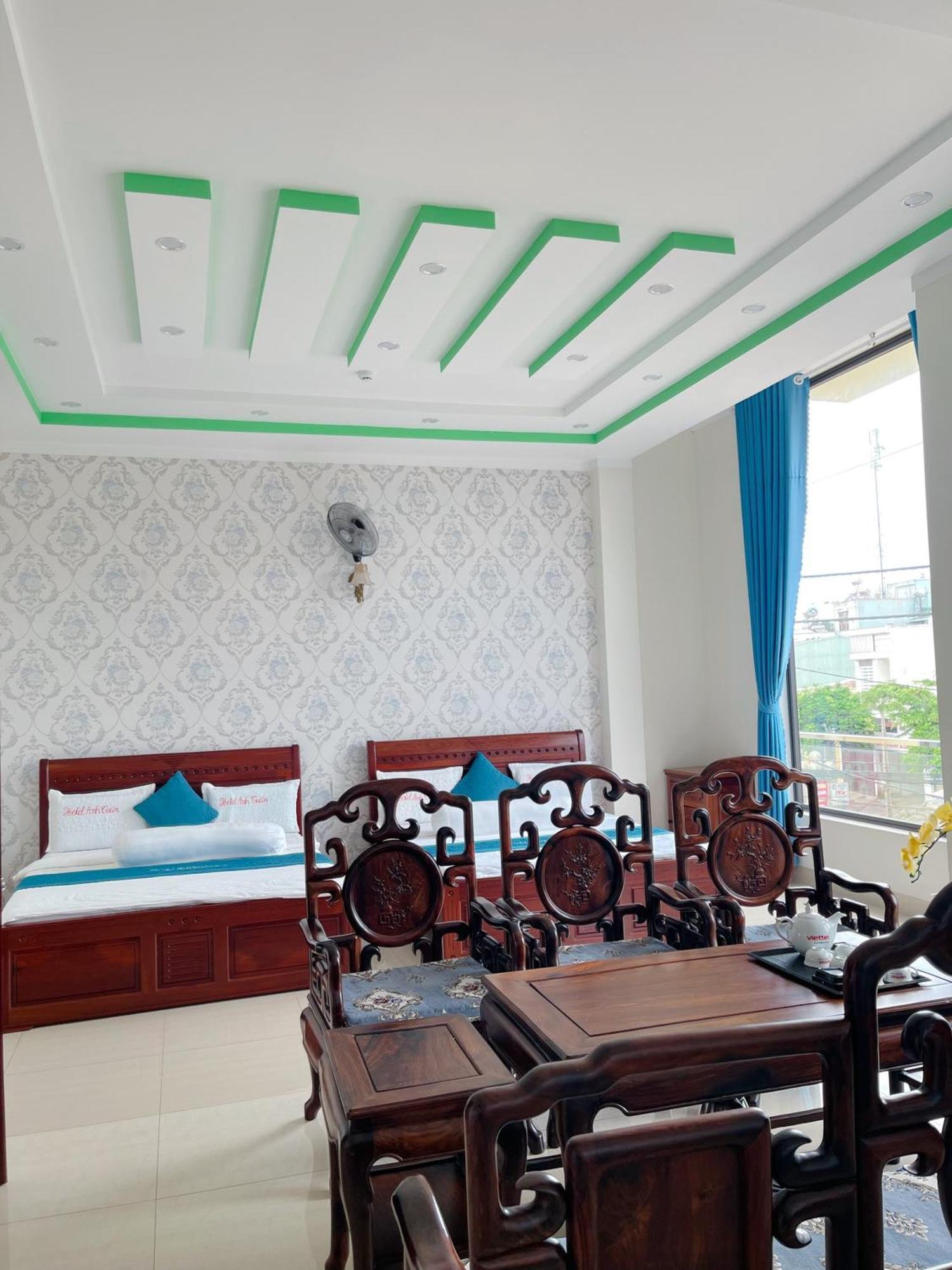 Anh Tuan Hotel & Coffee - Pleiku, Gia Lai エクステリア 写真